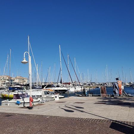 Port Frejus Rives Latines Studio Cabine 30 M2 4 Pe Exterior foto